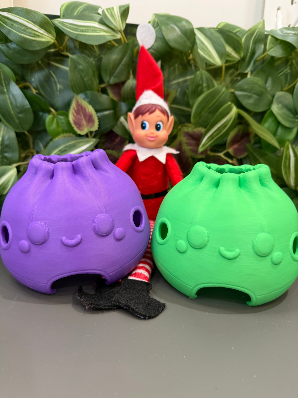 Holiday Elf Dumpling Prop, 3D Printed Christmas Elf Igloo Accessory