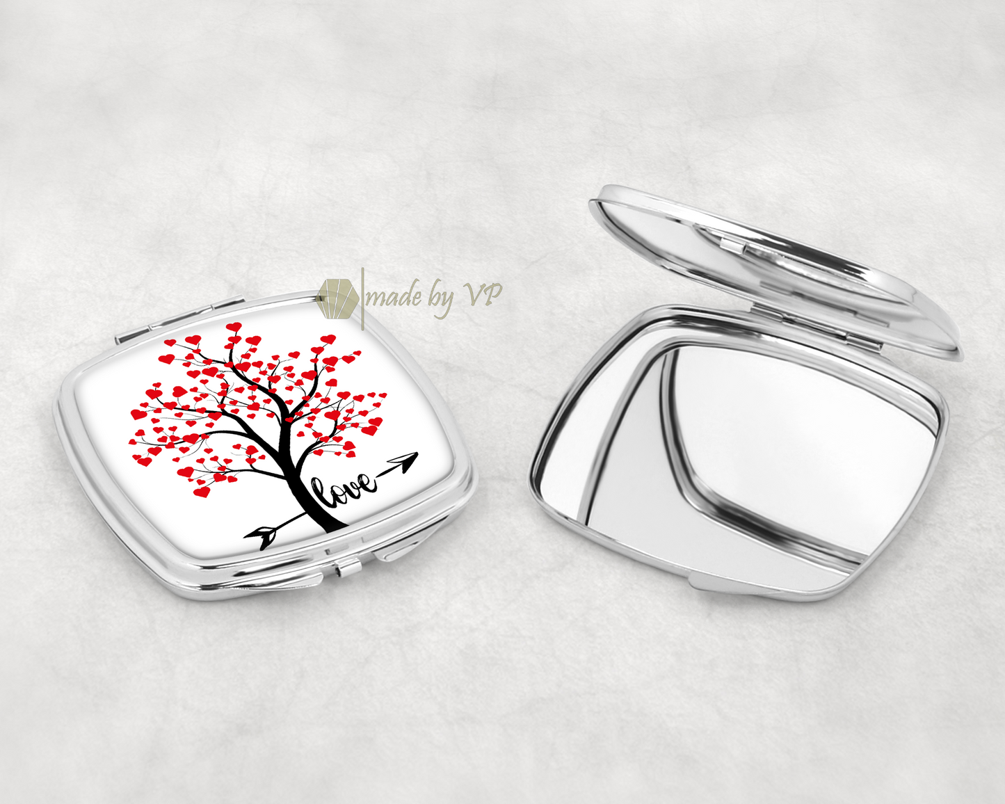 Personalised Compact Mirror With a Box