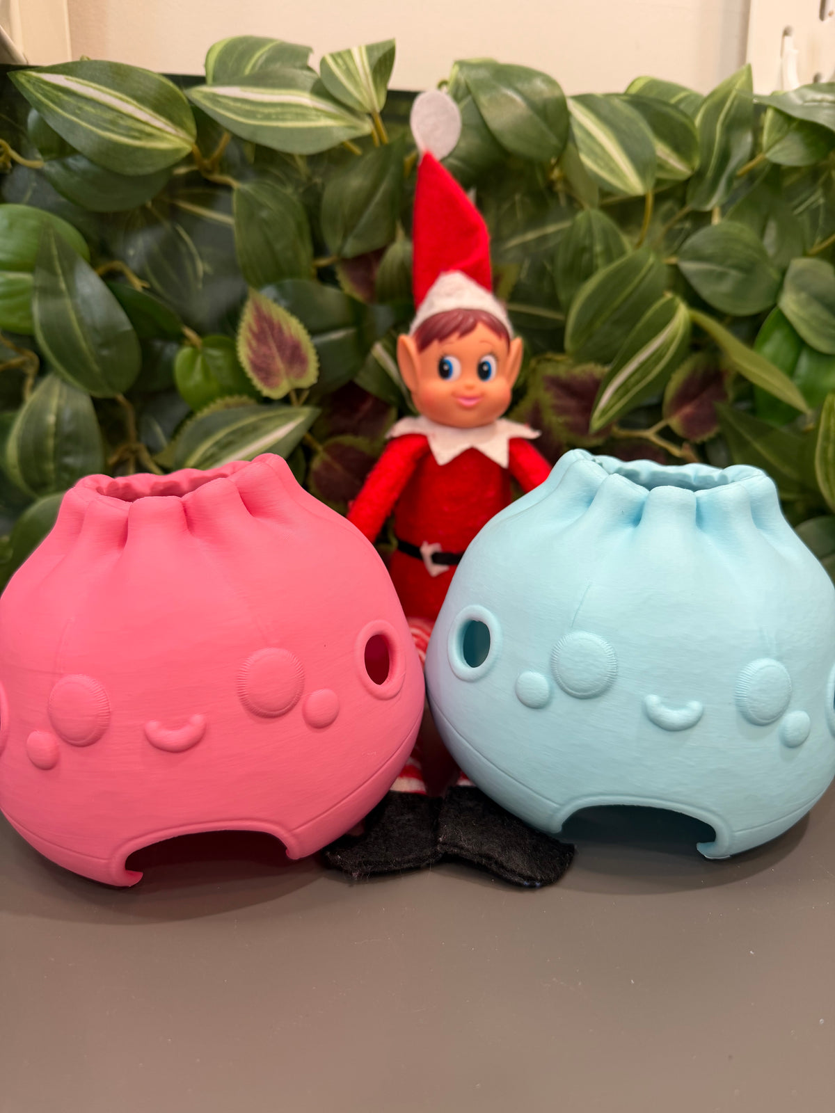 Holiday Elf Dumpling Prop, 3D Printed Christmas Elf Igloo Accessory